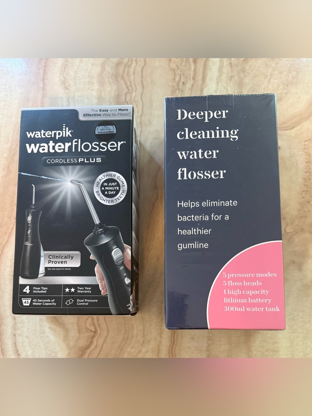 NWT 2️⃣ WATER FLOSSERS 

GREAT GIFTS WE ALL LOVE GOOD TEETH 🦷😍